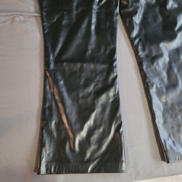 Michael Kors Pants Womens XL Black Pleather Flare Pockets High Waist Stretch - Picture 12 of 13